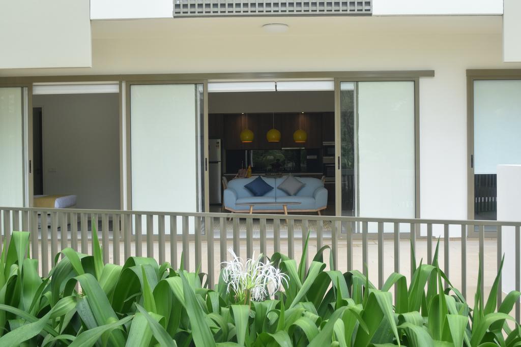 By The Sea Suites - Managed By Sdb Host Batu Feringgi Bagian luar foto
