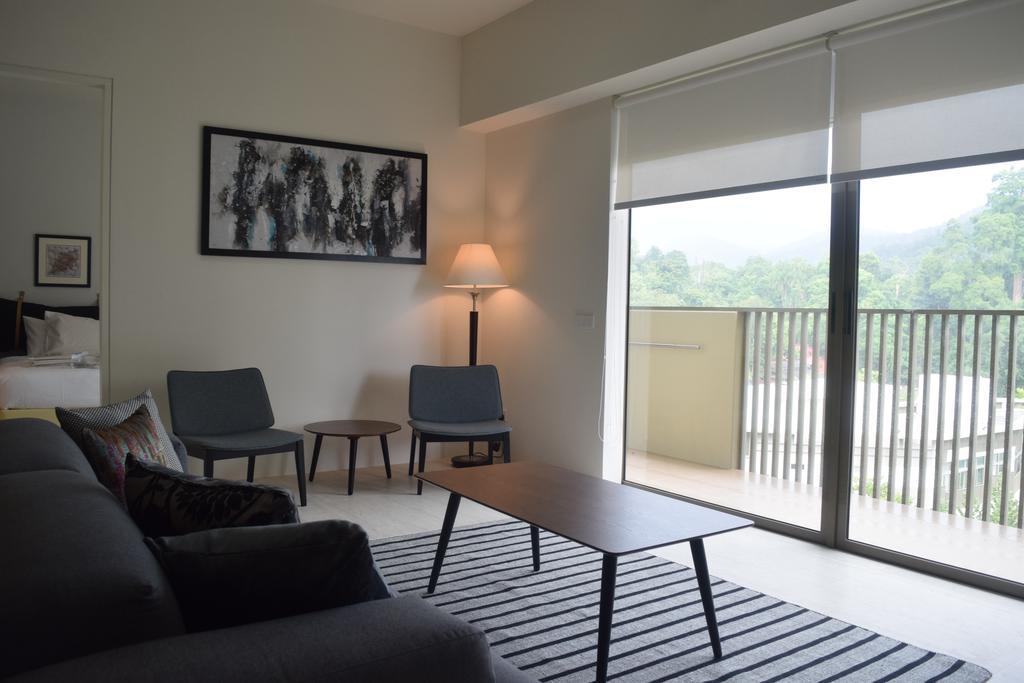 By The Sea Suites - Managed By Sdb Host Batu Feringgi Bagian luar foto