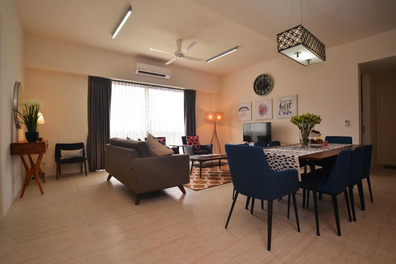 By The Sea Suites - Managed By Sdb Host Batu Feringgi Bagian luar foto