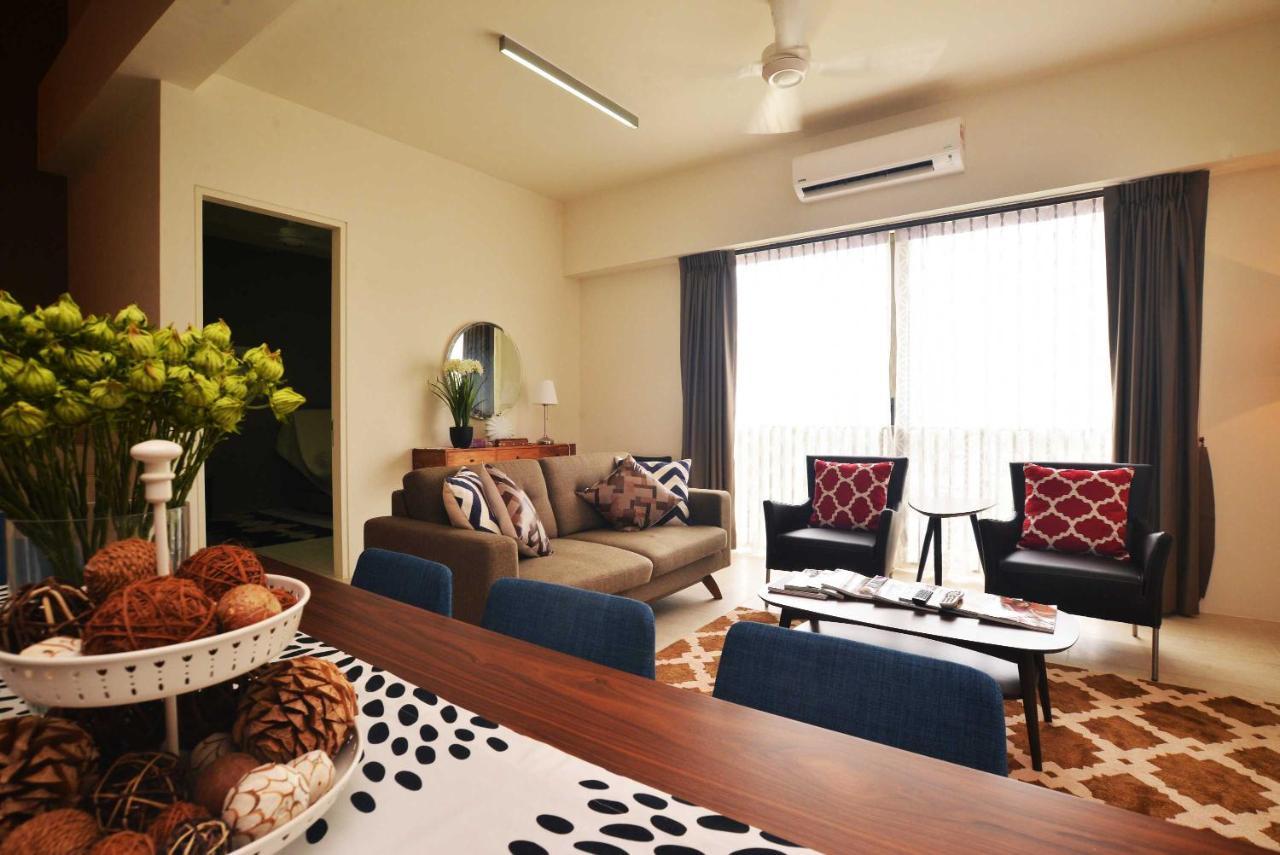 By The Sea Suites - Managed By Sdb Host Batu Feringgi Bagian luar foto