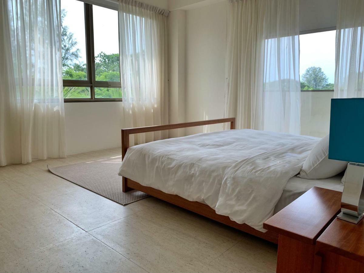 By The Sea Suites - Managed By Sdb Host Batu Feringgi Bagian luar foto